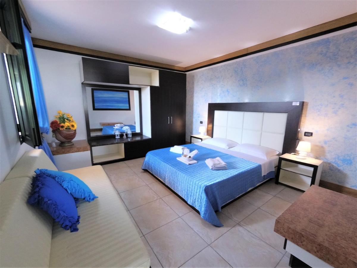 Hotel Alba Chiara Sant'Andrea Salento Luaran gambar