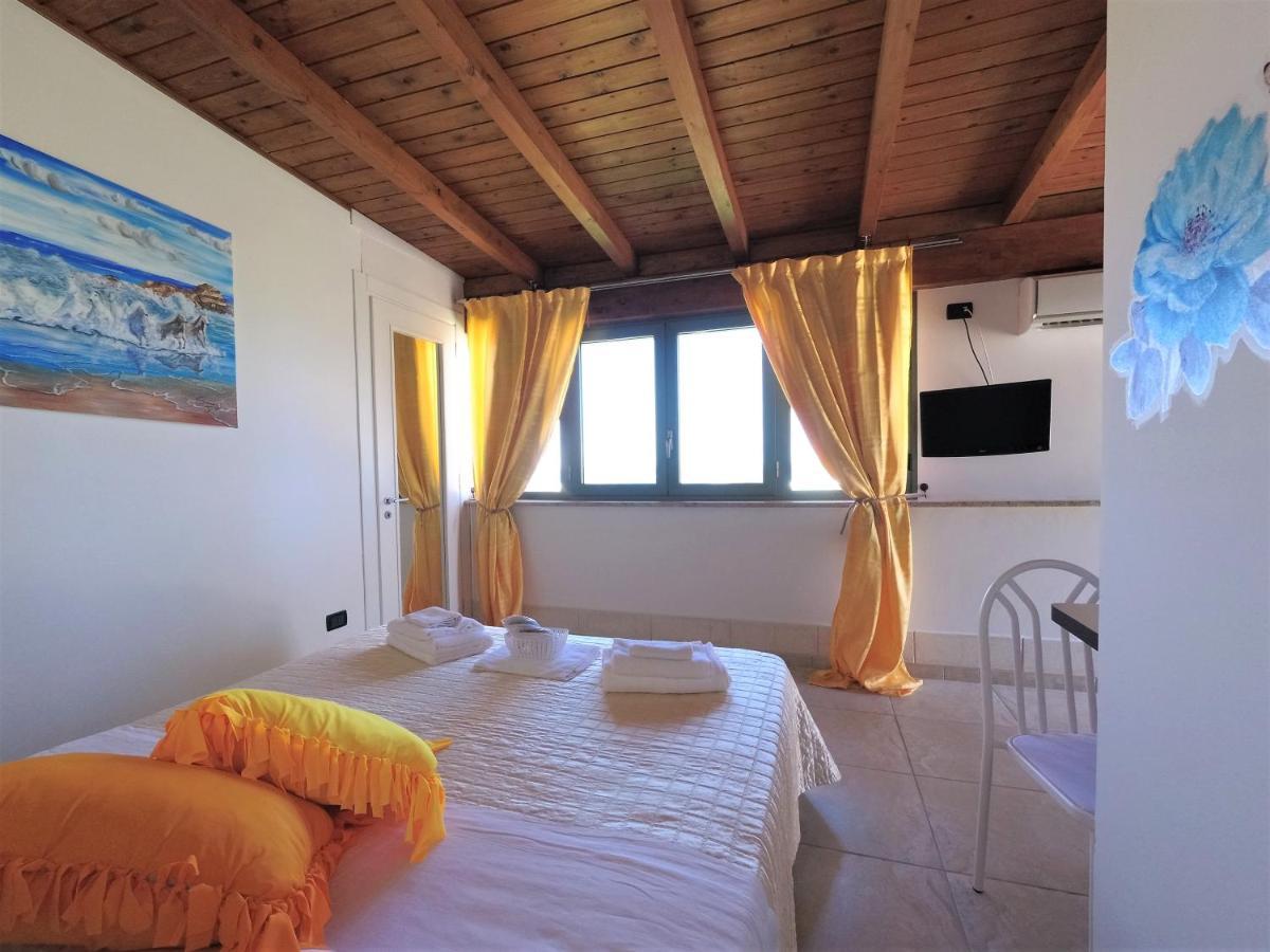 Hotel Alba Chiara Sant'Andrea Salento Luaran gambar